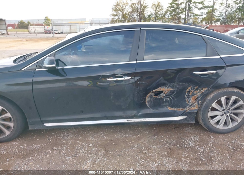 2017 HYUNDAI SONATA SPORT VIN: 5NPE34AFXHH557391