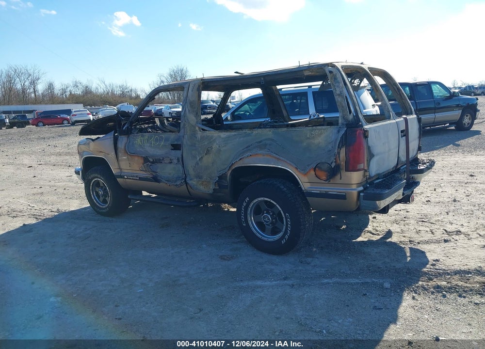 1999 CHEVROLET TAHOE VIN: 3GNEK18R4XG113522