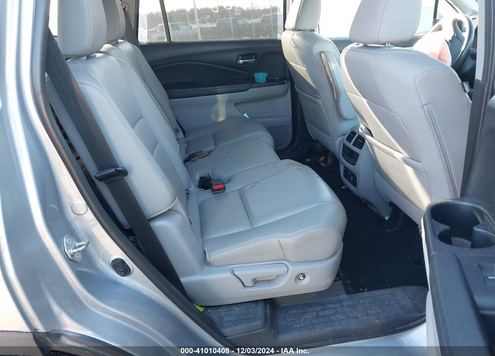 2019 HONDA PILOT EX-L VIN: 5FNYF6H44KB037651