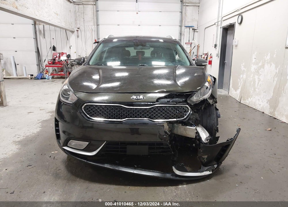 2017 KIA NIRO TOURING VIN: KNDCE3LC3H5072783