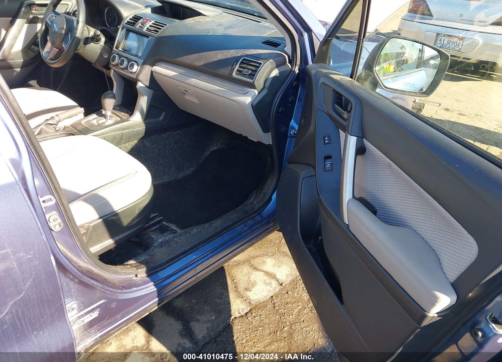 2017 SUBARU FORESTER 2.5I VIN: JF2SJABC9HH485644