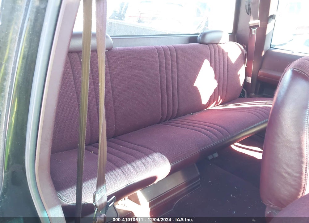 1997 CHEVROLET C1500 FLEETSIDE VIN: 1GCEC19W8VE210057