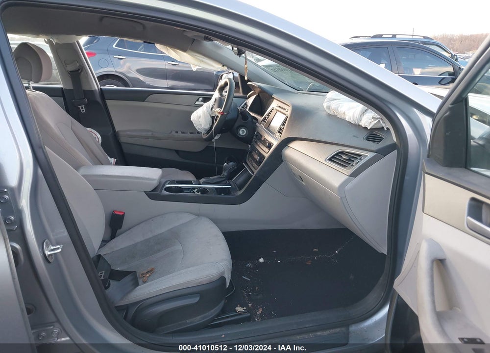2016 HYUNDAI SONATA VIN: 5NPE24AF6GH429716