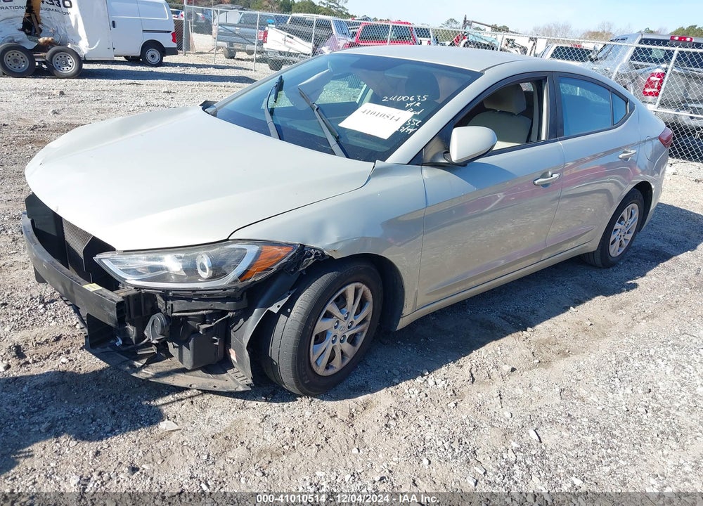 2018 HYUNDAI ELANTRA SE VIN: KMHD74LF2JU471352