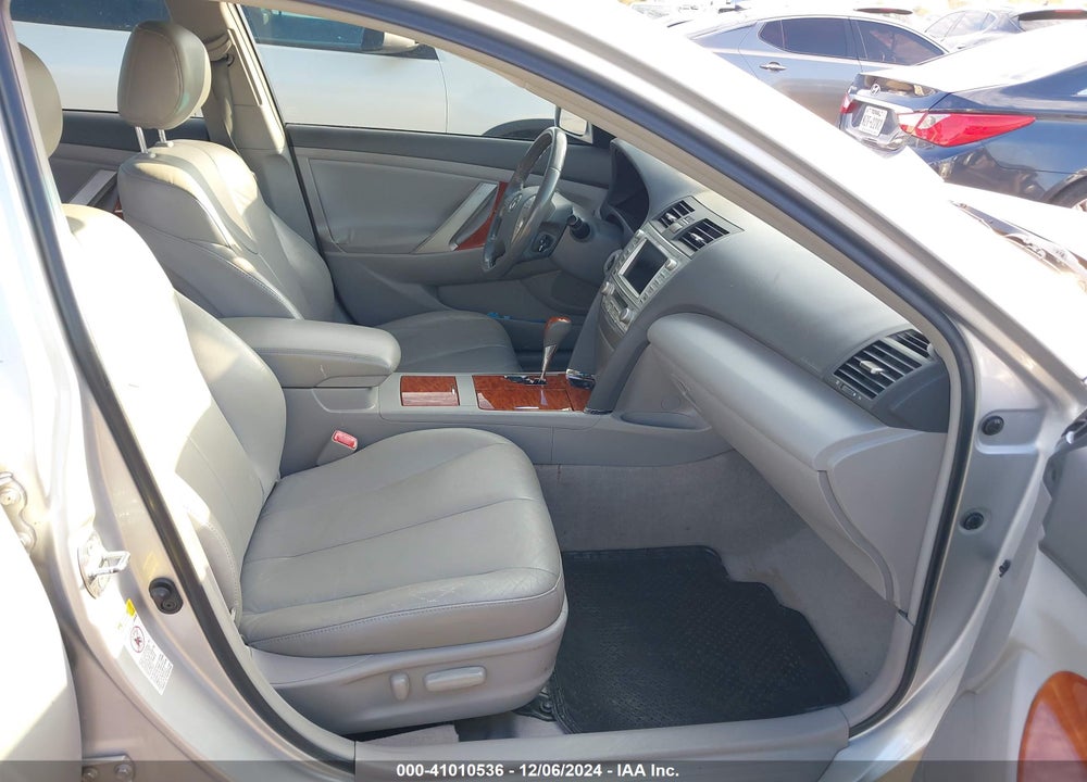 2011 TOYOTA CAMRY XLE V6 VIN: 4T1BK3EK9BU127528