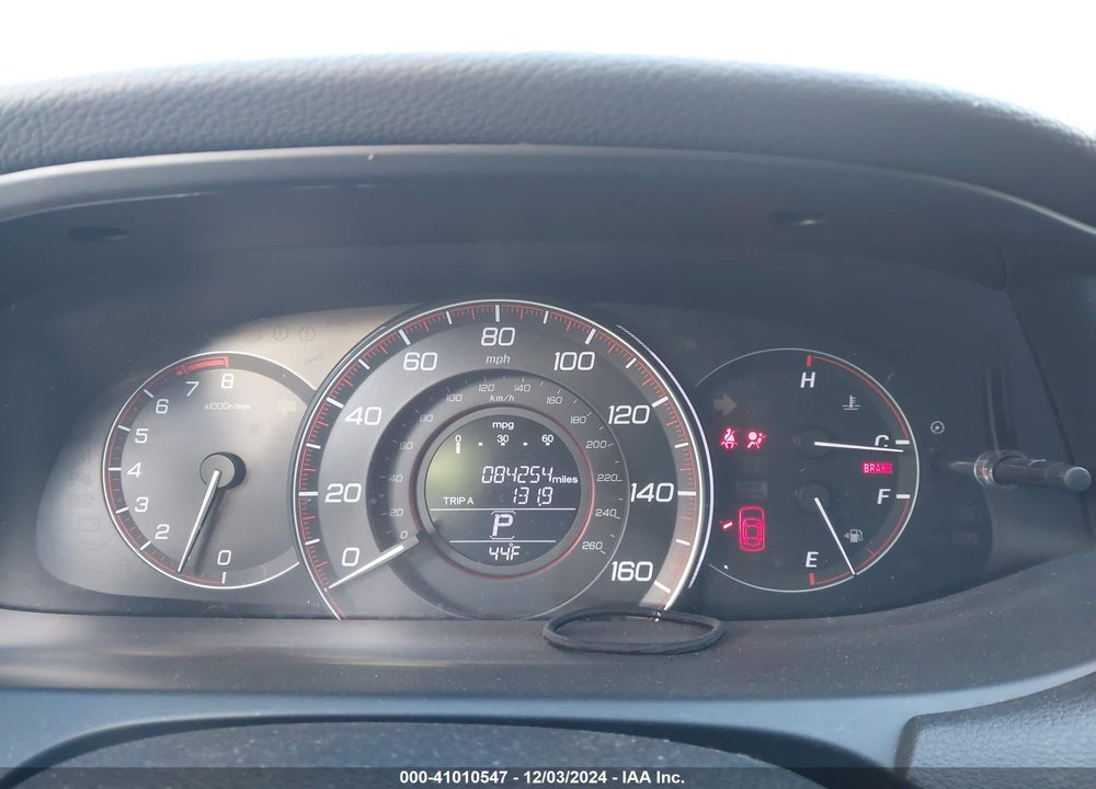 2015 HONDA ACCORD SPORT VIN: 1HGCR2F52FA176571