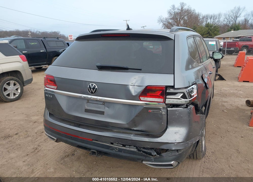 2021 VOLKSWAGEN ATLAS VIN: 1V2KR2CAXMC572050