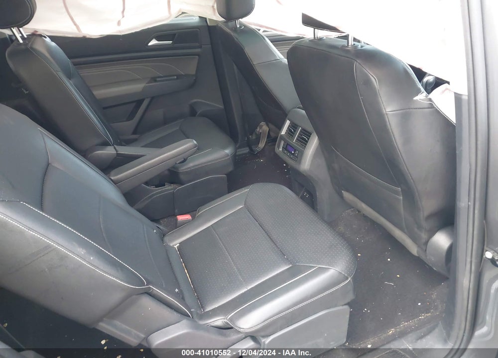 2021 VOLKSWAGEN ATLAS VIN: 1V2KR2CAXMC572050