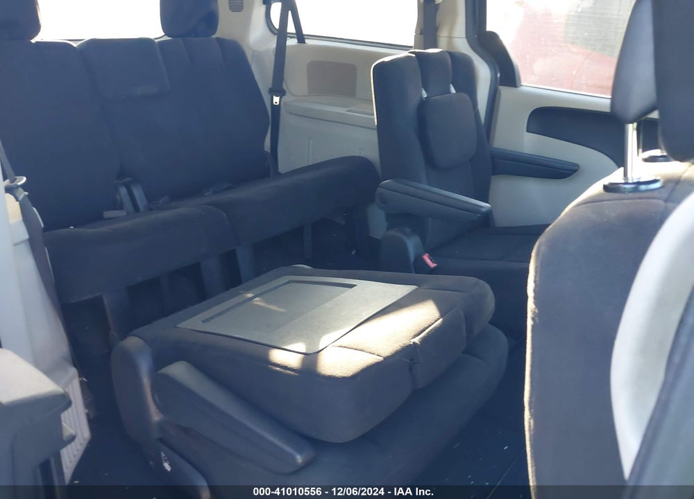 2012 DODGE GRAND CARAVAN SXT VIN: 2C4RDGCG0CR196416