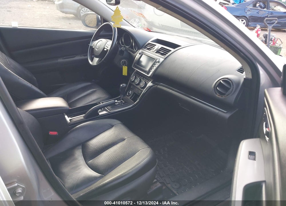 2009 MAZDA 6 S GRAND TOURING VIN: 1YVHP82B495M00424