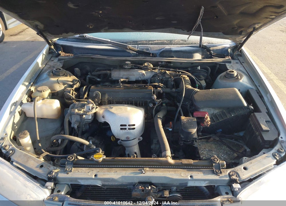 2000 TOYOTA CAMRY LE VIN: JT2BG22K5Y0471127