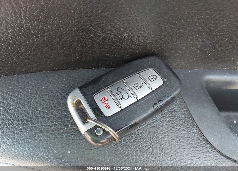 2013 KIA SORENTO EX V6 VIN: 5XYKU4A24DG324928