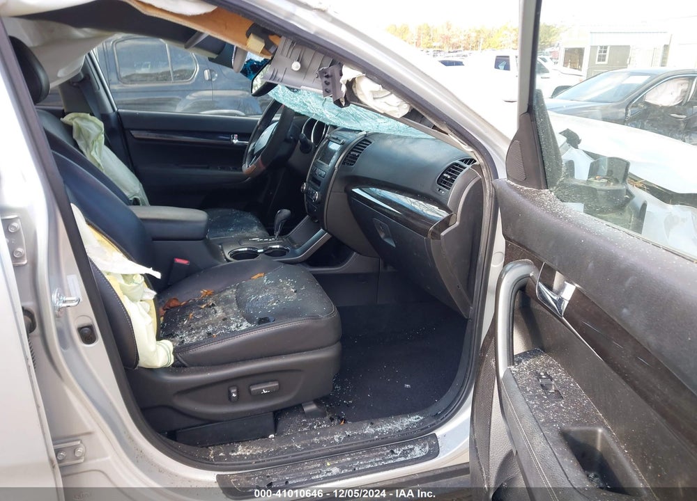 2013 KIA SORENTO EX V6 VIN: 5XYKU4A24DG324928