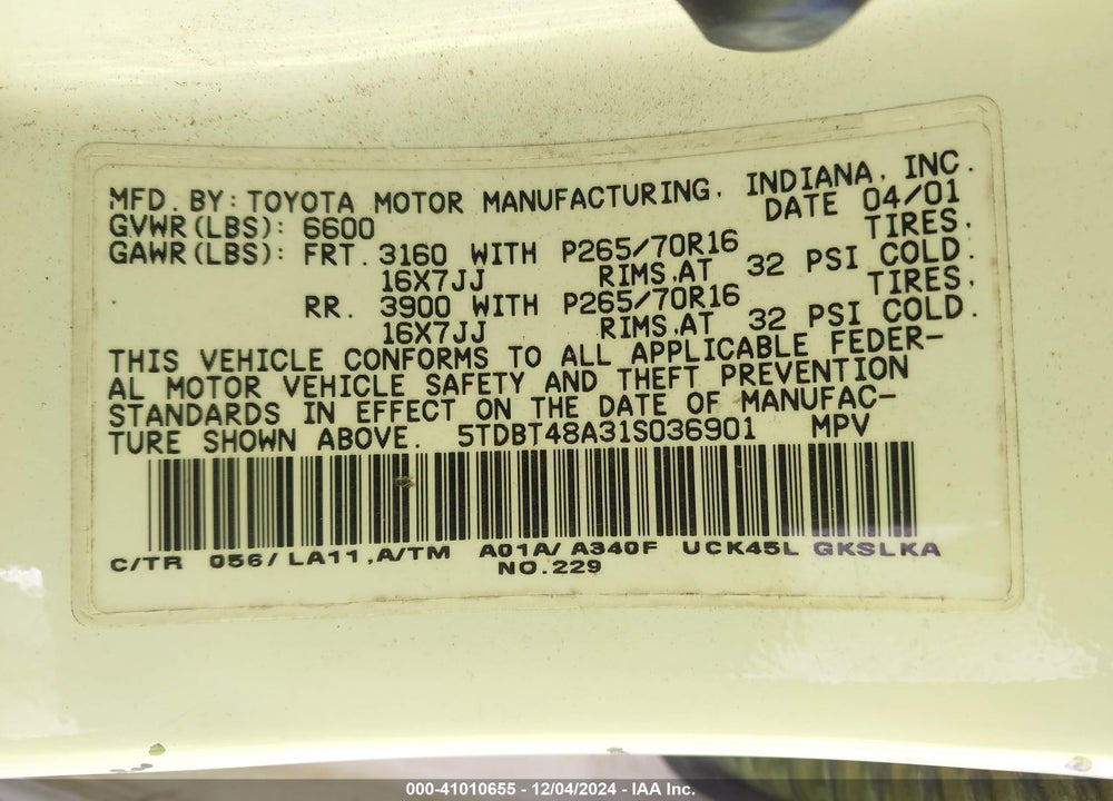 2001 TOYOTA SEQUOIA LIMITED V8 VIN: 5TDBT48A31S036901
