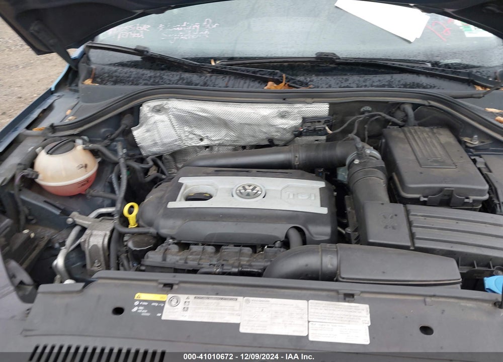 2017 VOLKSWAGEN TIGUAN 2.0T S VIN: WVGBV7AX2HW502009