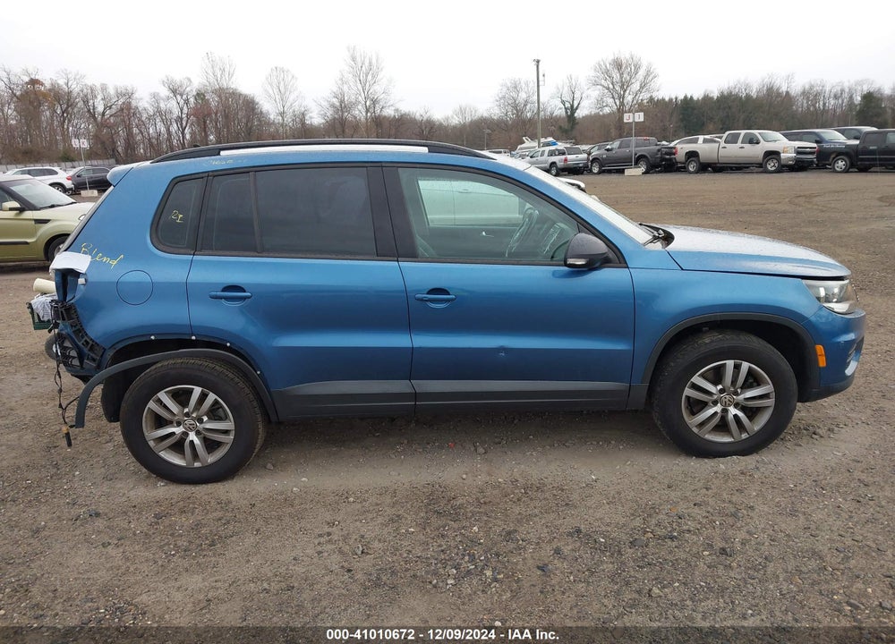 2017 VOLKSWAGEN TIGUAN 2.0T S VIN: WVGBV7AX2HW502009