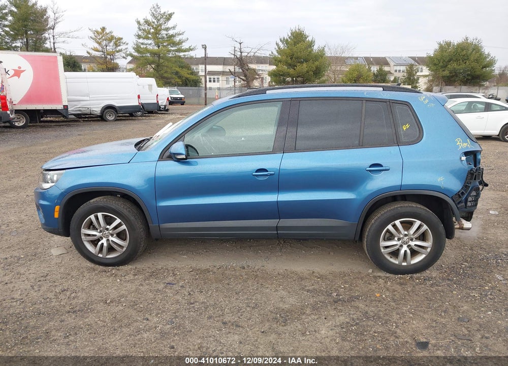 2017 VOLKSWAGEN TIGUAN 2.0T S VIN: WVGBV7AX2HW502009