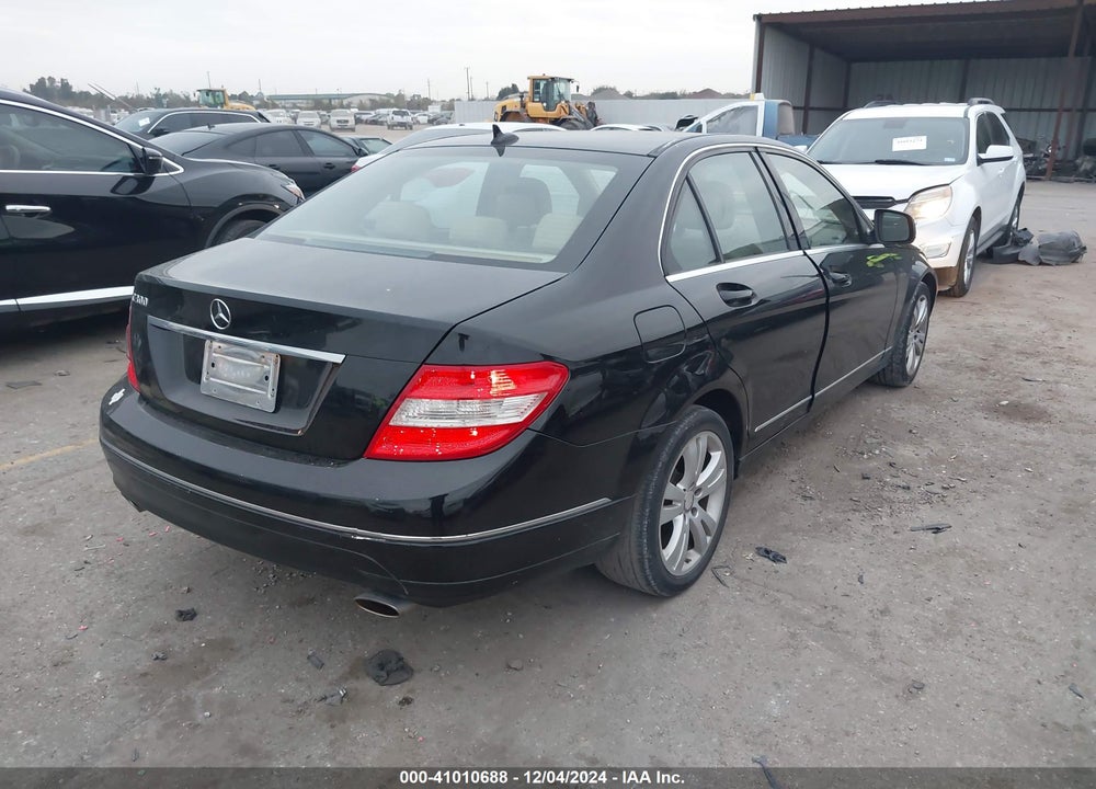 2008 MERCEDES-BENZ C 300 LUXURY/SPORT VIN: WDDGF54X68R010336