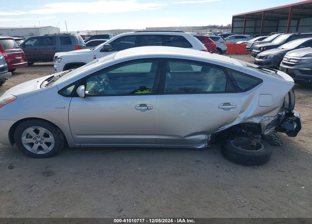 2009 TOYOTA PRIUS VIN: JTDKB20UX97851356