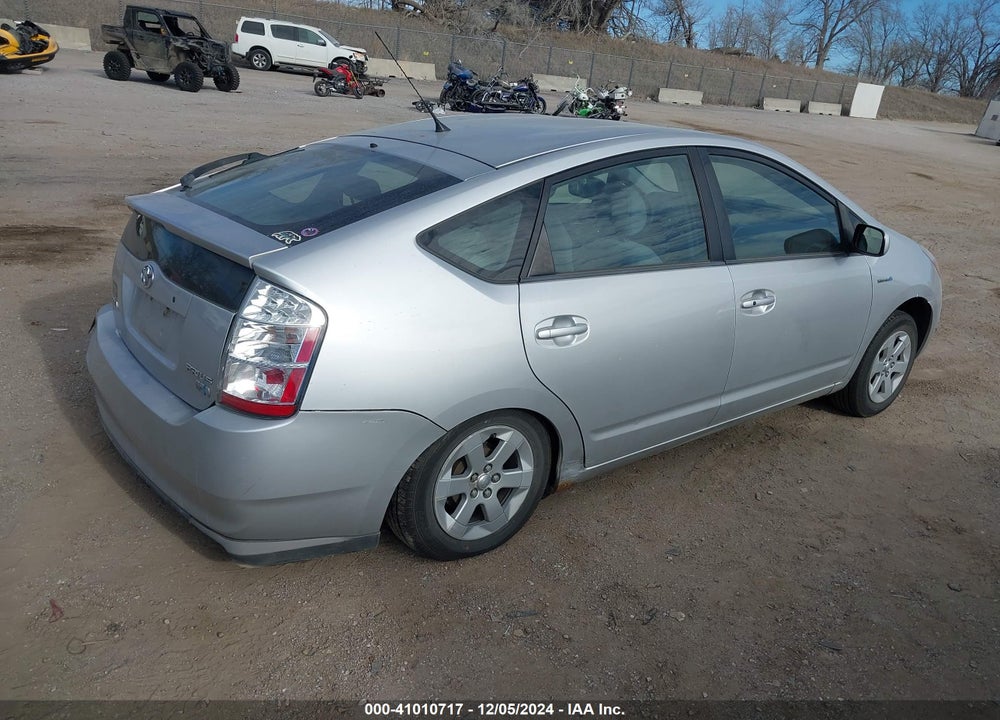 2009 TOYOTA PRIUS VIN: JTDKB20UX97851356