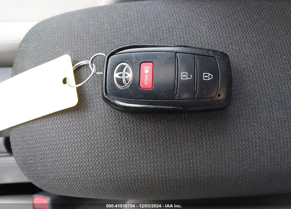 2023 TOYOTA COROLLA CROSS LE VIN: 7MUBAABG6PV053305