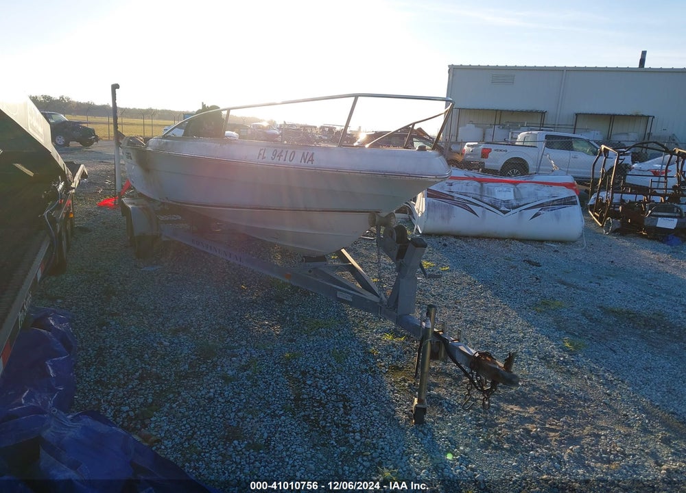 2006 SEAFOX --- VIN: LYGUB128F506