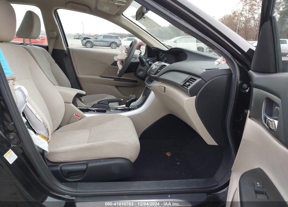 2013 HONDA ACCORD LX VIN: 1HGCR2F3XDA049823