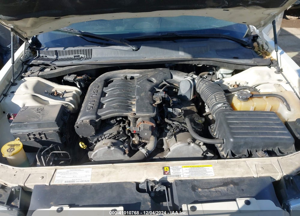 2008 CHRYSLER 300 TOURING VIN: 2C3KA53G28H108739