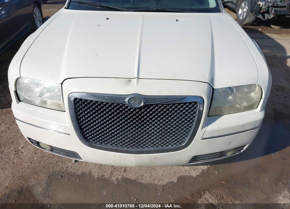 2008 CHRYSLER 300 TOURING VIN: 2C3KA53G28H108739