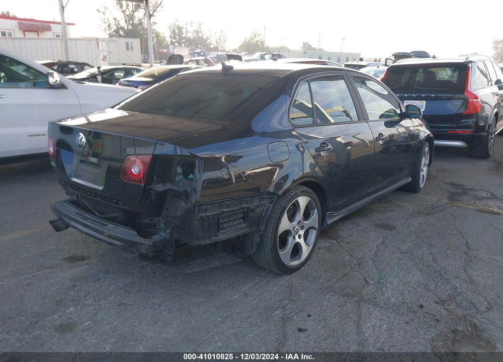 2008 VOLKSWAGEN GLI VIN: 3VWDJ71K58M099668
