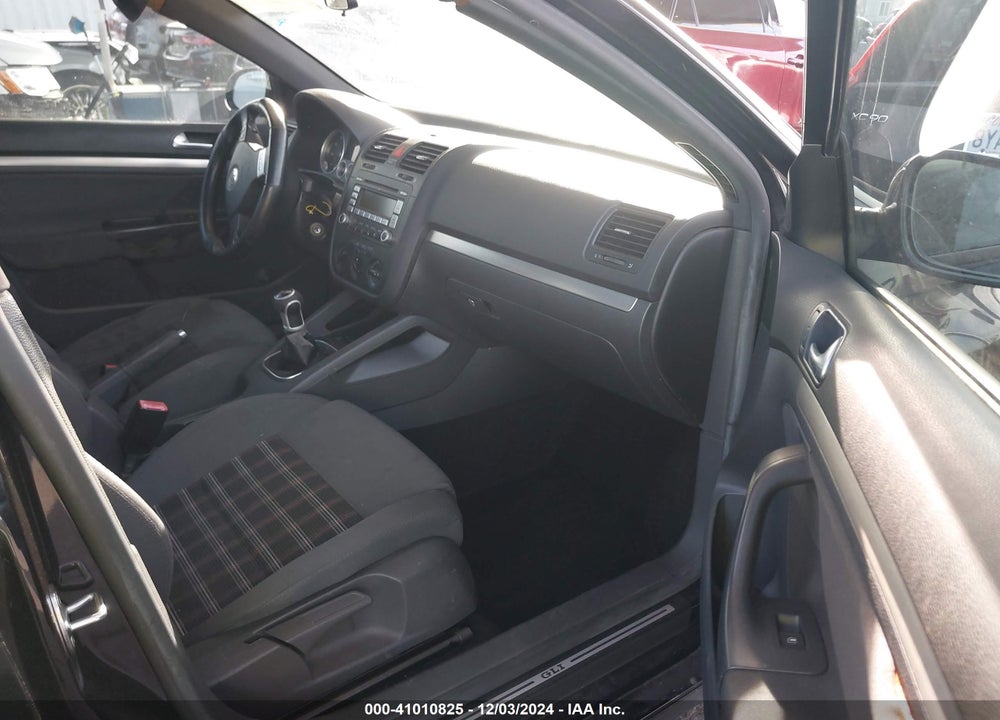 2008 VOLKSWAGEN GLI VIN: 3VWDJ71K58M099668