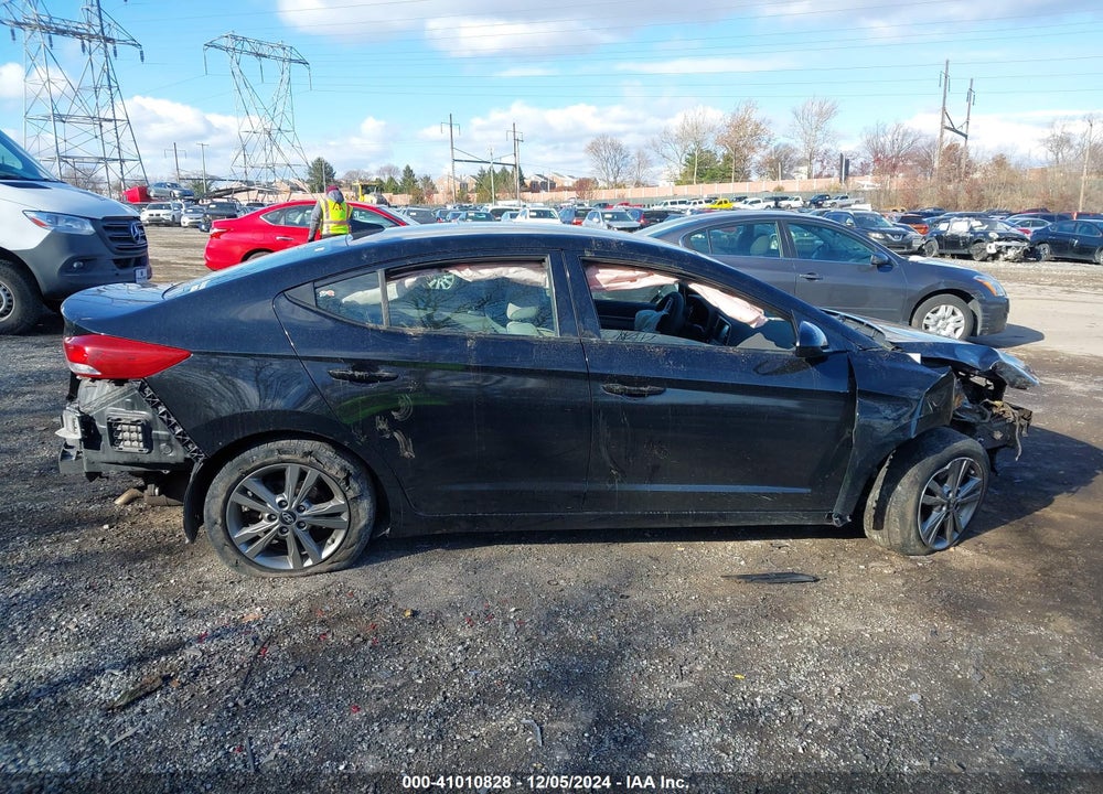 2018 HYUNDAI ELANTRA SEL VIN: 5NPD84LF5JH356093