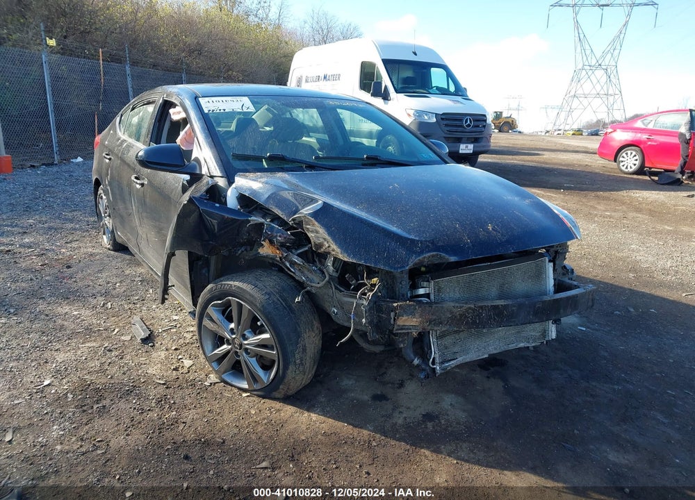 2018 HYUNDAI ELANTRA SEL VIN: 5NPD84LF5JH356093