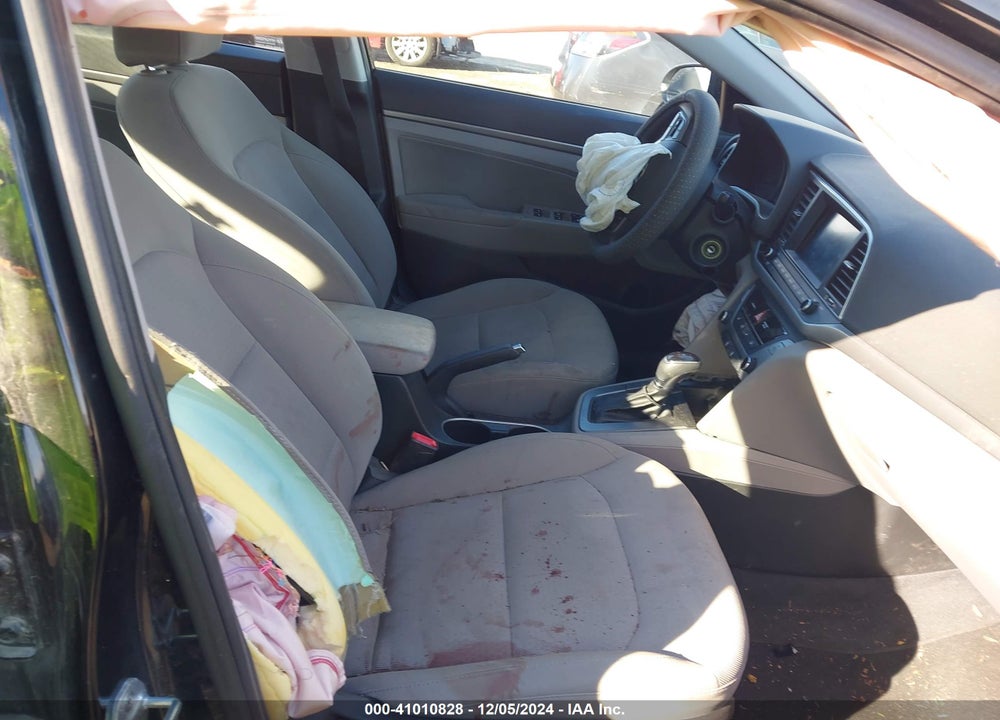 2018 HYUNDAI ELANTRA SEL VIN: 5NPD84LF5JH356093