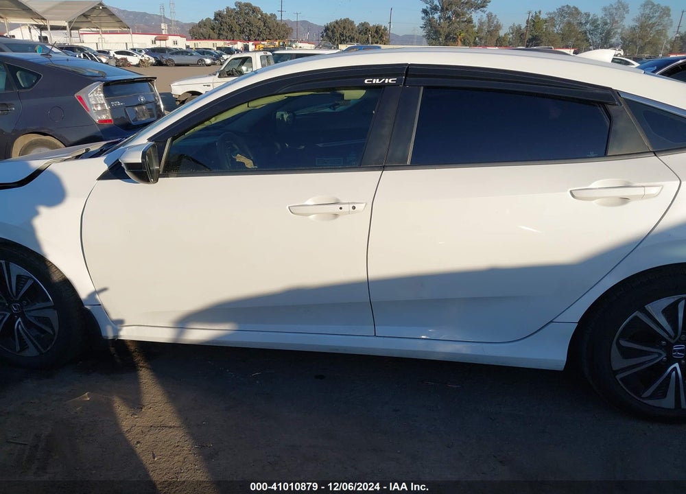 2017 HONDA CIVIC EX-T VIN: 2HGFC1F37HH652132