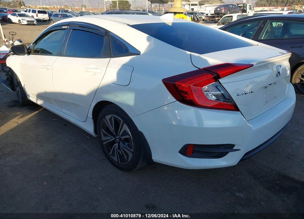 2017 HONDA CIVIC EX-T VIN: 2HGFC1F37HH652132