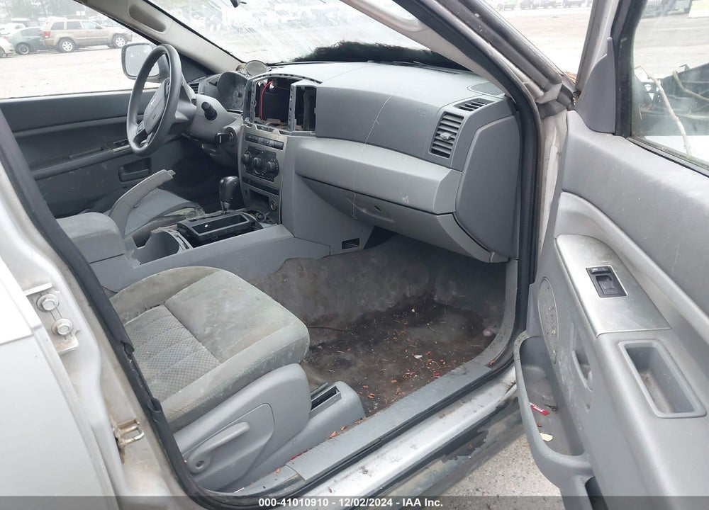 2005 JEEP GRAND CHEROKEE LAREDO VIN: 1J4GR48K55C606315
