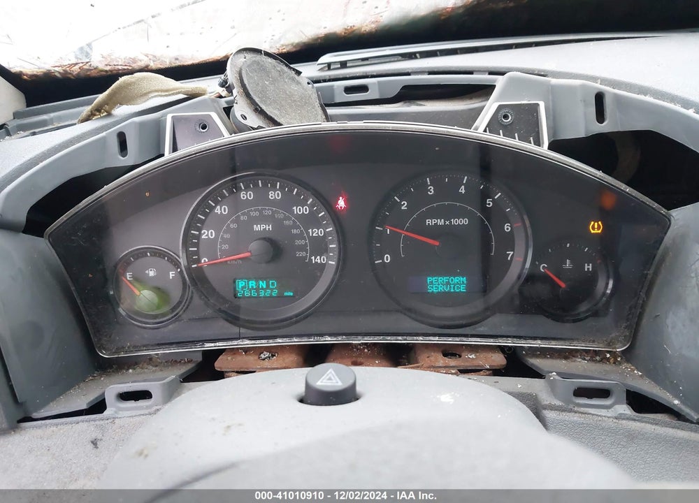 2005 JEEP GRAND CHEROKEE LAREDO VIN: 1J4GR48K55C606315