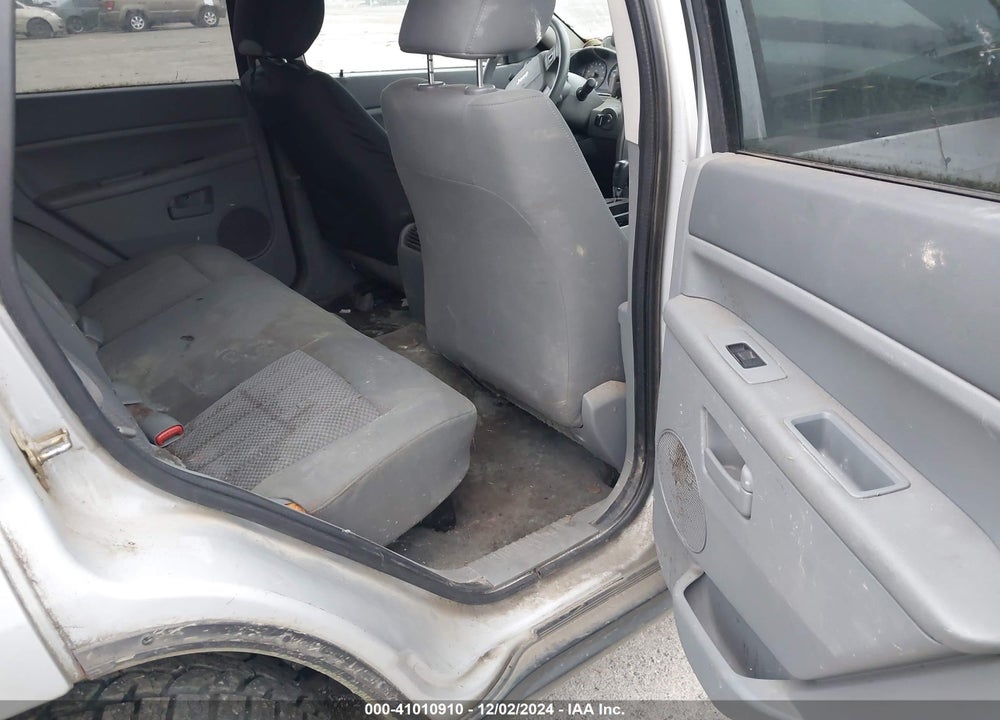 2005 JEEP GRAND CHEROKEE LAREDO VIN: 1J4GR48K55C606315