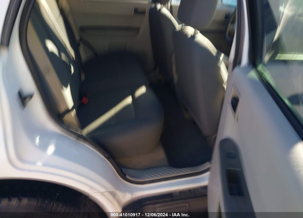 2008 FORD ESCAPE XLS/XLS MANUAL VIN: 1FMCU02Z08KD40743