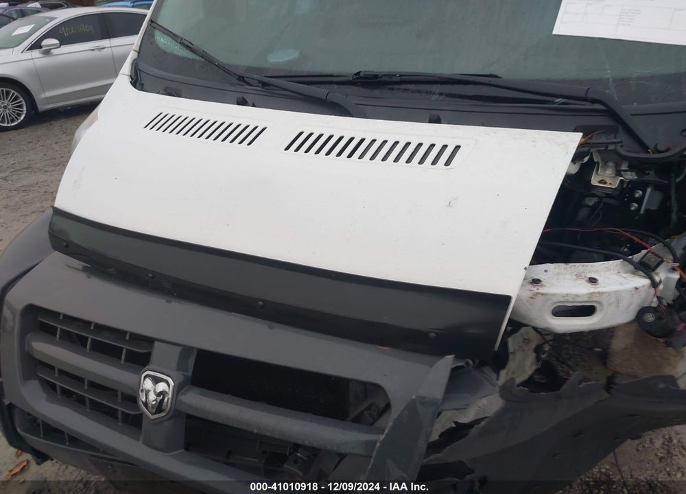 2017 RAM PROMASTER 1500 LOW ROOF 136 WB VIN: 3C6TRVAG5HE542944