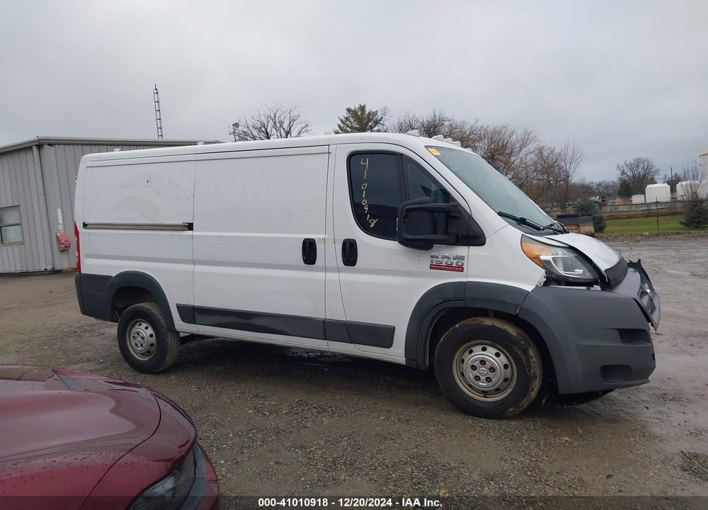 2017 RAM PROMASTER 1500 LOW ROOF 136 WB VIN: 3C6TRVAG5HE542944