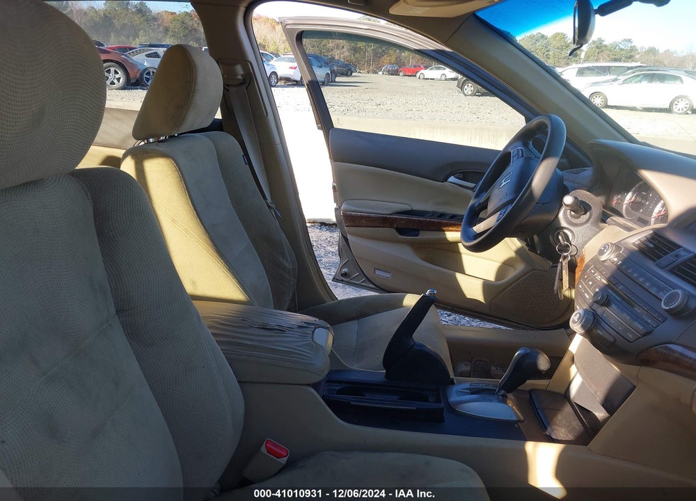 2008 HONDA ACCORD 2.4 EX VIN: 1HGCP26758A138701