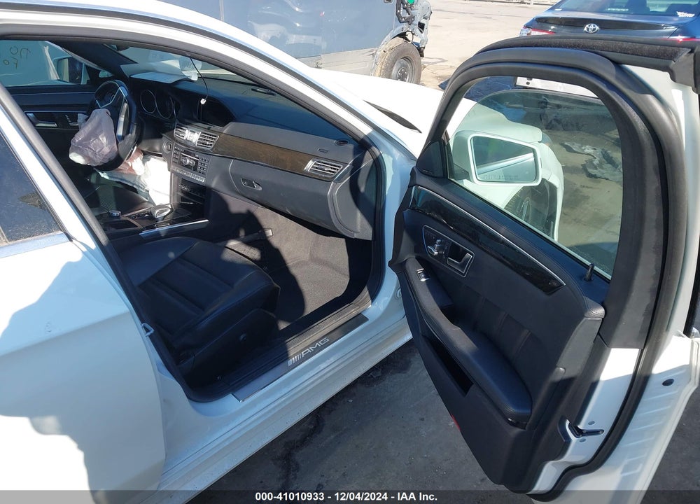 2014 MERCEDES-BENZ E 63 AMG 4MATIC VIN: WDDHF9CB3EA837366
