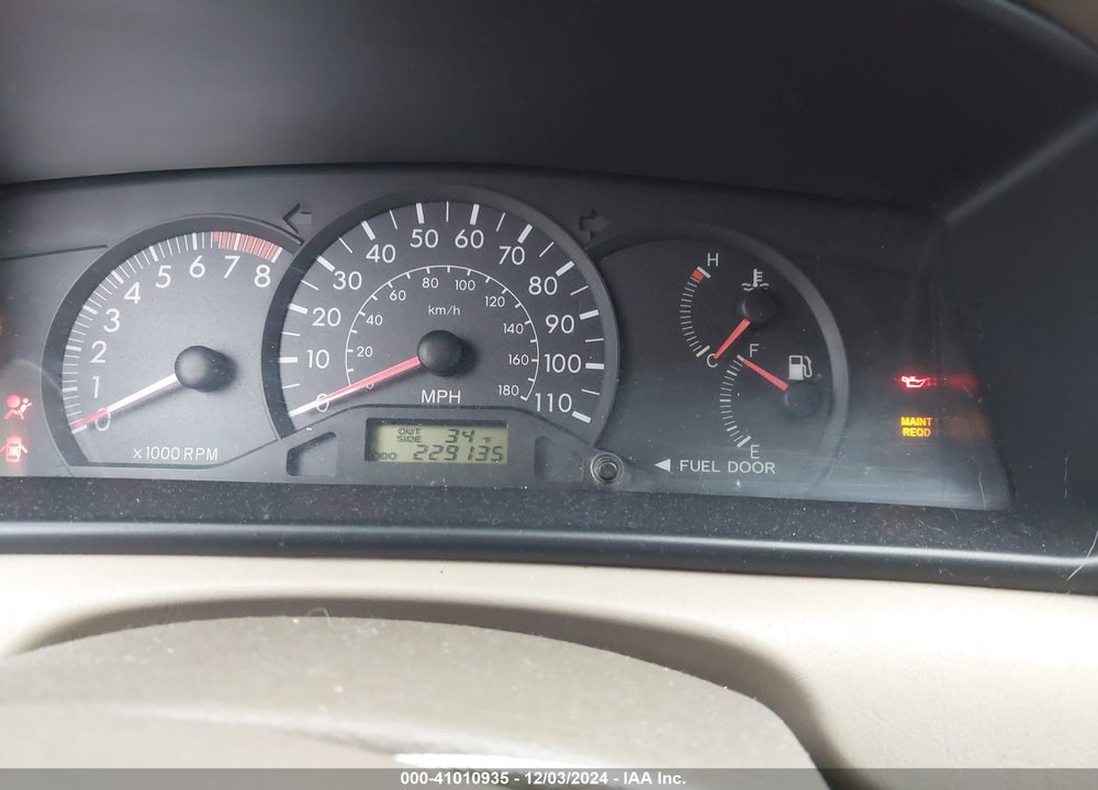 2005 TOYOTA COROLLA CE VIN: 1NXBR32E15Z487486