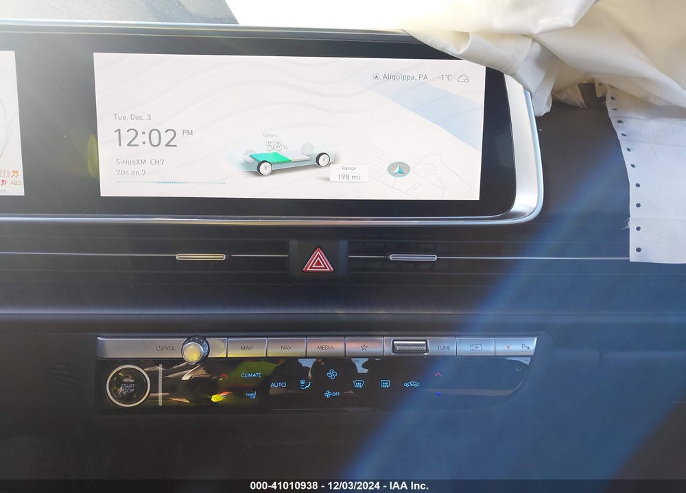 2024 HYUNDAI IONIQ 6 VIN: KMHM24AC5RA056451