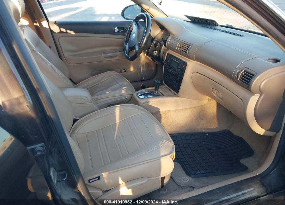 2004 VOLKSWAGEN PASSAT GLS TDI VIN: WVWVE63B84E276667