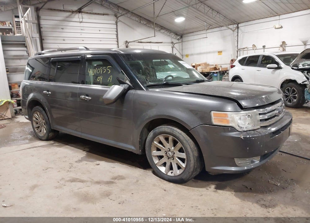 2009 FORD FLEX SEL VIN: 2FMEK62C99BA25027