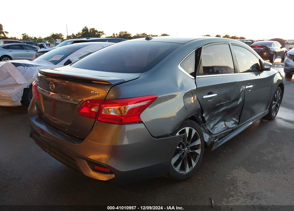 2018 NISSAN SENTRA SR VIN: 3N1AB7AP2JY205784