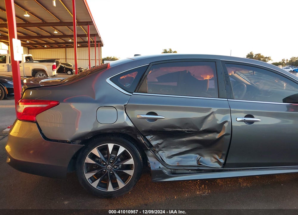 2018 NISSAN SENTRA SR VIN: 3N1AB7AP2JY205784